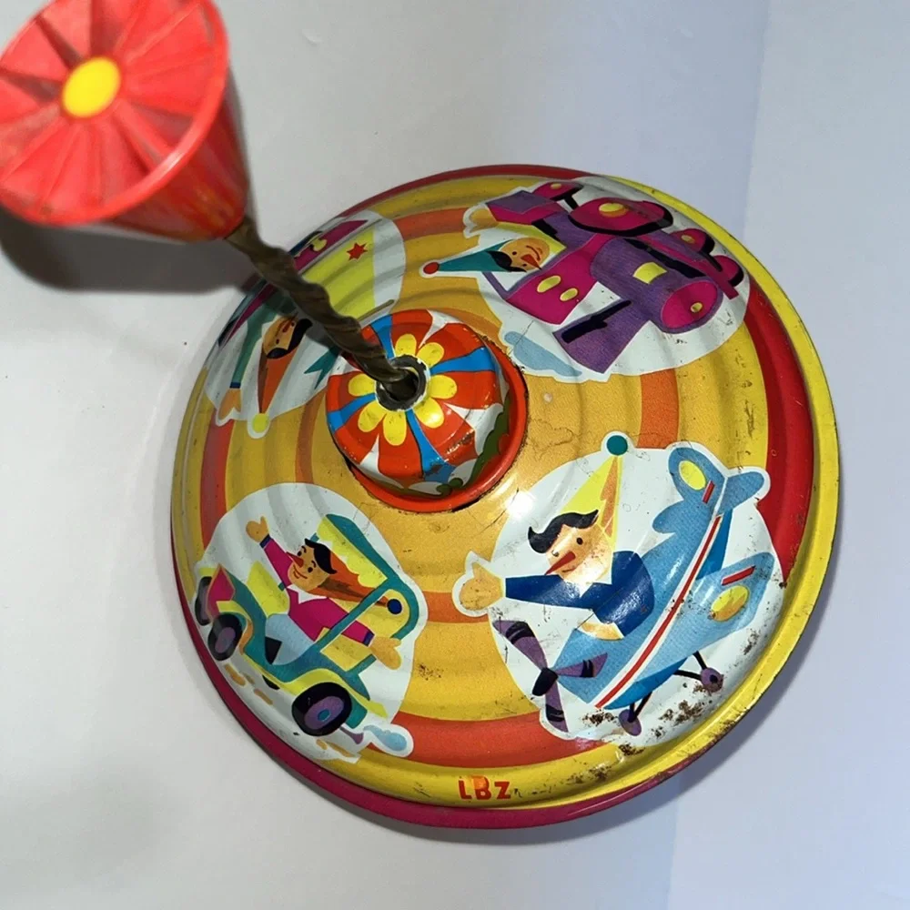 Vintage Toy Tin Spinning Top from LBZ Lorenz-Bolz-Zirndorf Germany - Picture 2 of 4